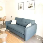 Apartment Beautiful At The Grand With Sunny Balcony 138 Cannes