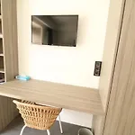 Apartment Beautiful At The Grand With Sunny Balcony 138 Cannes
